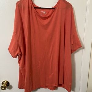 Terra & Sky Plus Size Woman’s Crew Neck T-Shirt NWOT